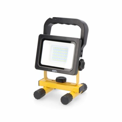 Linterna frontal LED recargable EDM 36130 con sensor de movimiento y diferentes modos de luz